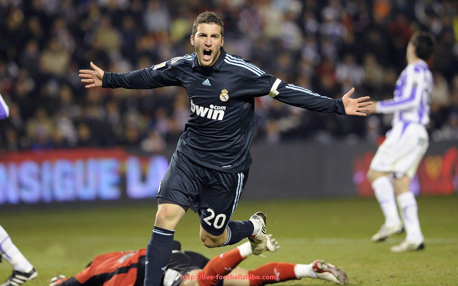 足球直播-拜仁统治德甲期间的主要对手球队名单及战绩对比